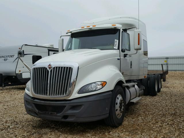 3HSDJSJR4CN378008 - 2012 INTERNATIONAL PROSTAR თეთრი ფოტო 2