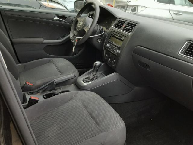 3VW2K7AJ8BM332381 - 2011 VOLKSWAGEN JETTA BASE 黑色 照片 5