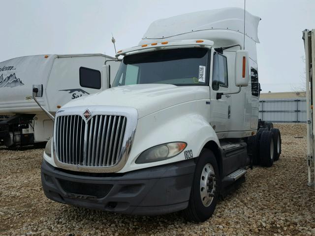 3HSDJSJR2CN378346 - 2012 INTERNATIONAL PROSTAR أبيض صورة 2