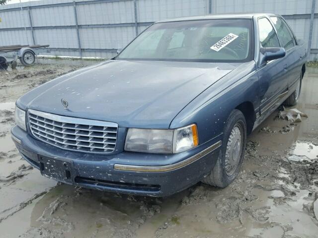 1G6KE54Y2XU803762 - 1999 CADILLAC DEVILLE DE BLUE photo 2