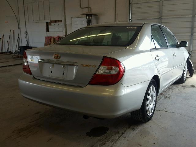 4T1BE32K03U754423 - 2003 TOYOTA CAMRY LE SILVER photo 4