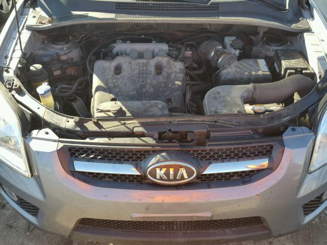 KNDJE723097620504 - 2009 KIA SPORTAGE L GRAY photo 7