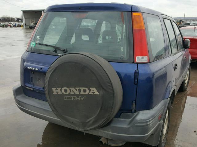 JHLRD1845VC055593 - 1997 HONDA CR-V LX BLUE photo 4