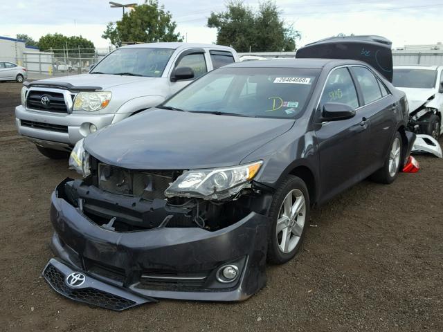 4T1BF1FK2DU677289 - 2013 TOYOTA CAMRY L GRAY photo 2