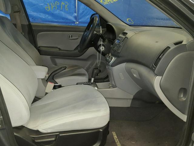 KMHDU46D58U492662 - 2008 HYUNDAI ELANTRA GL GRAY photo 5