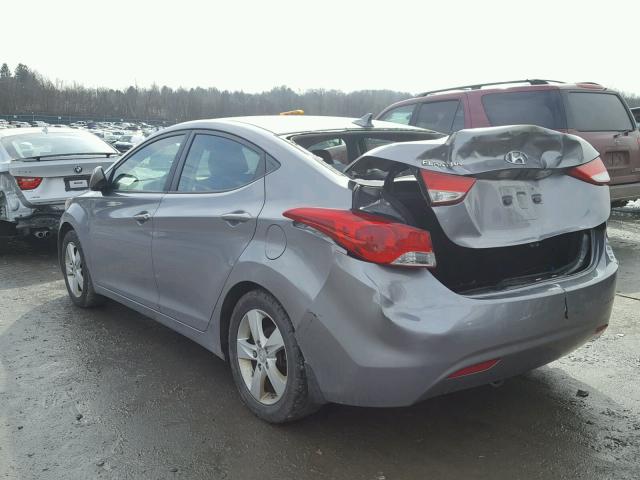 KMHDH4AE4DU525598 - 2013 HYUNDAI ELANTRA GL SILVER photo 3