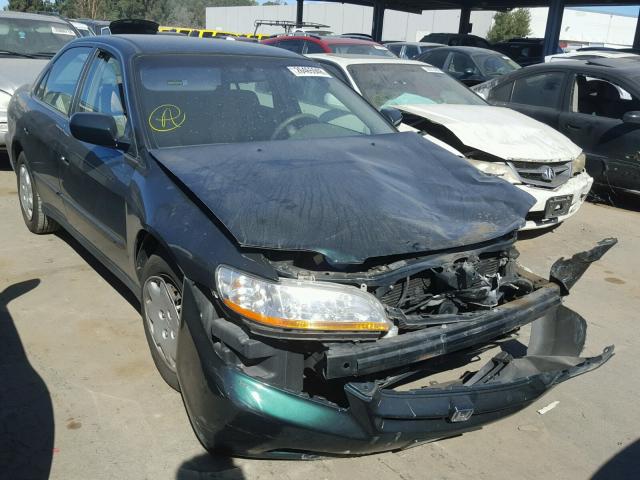 1HGCG6653YA159231 - 2000 HONDA ACCORD LX GREEN photo 1