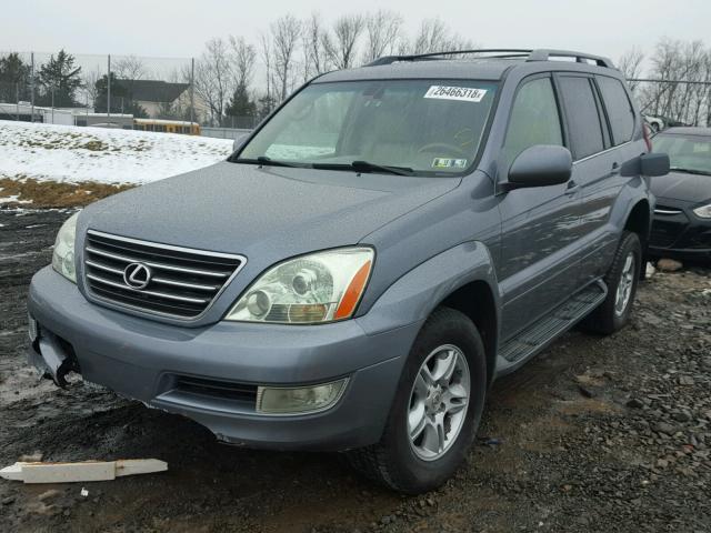 JTJBT20X250070970 - 2005 LEXUS GX 470 GRAY photo 2