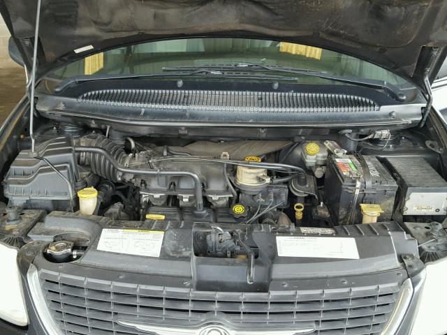 2C4GP54L44R521374 - 2004 CHRYSLER TOWN & COU BLUE photo 7