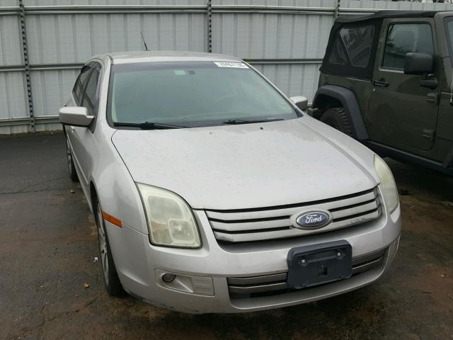 3FAHP07Z28R166508 - 2008 FORD FUSION SE SILVER photo 1