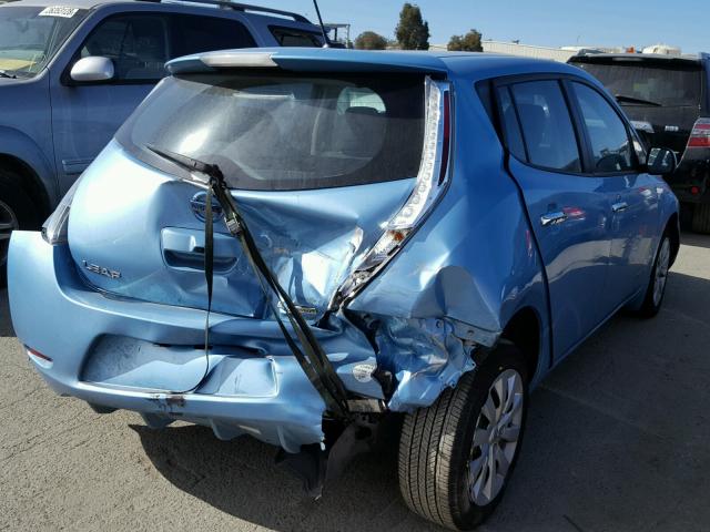 1N4AZ0CP2FC309694 - 2015 NISSAN LEAF S BLUE photo 4