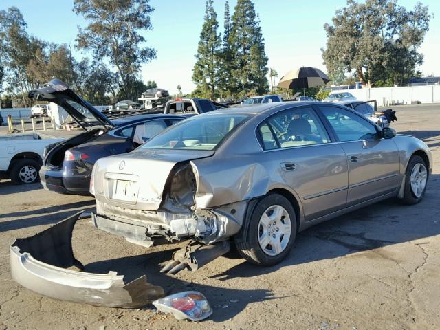 1N4AL11D94C156034 - 2004 NISSAN ALTIMA BAS GOLD photo 4