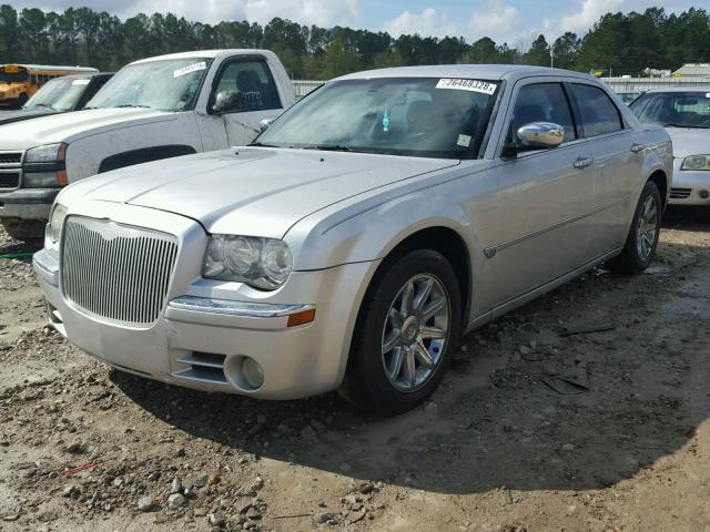 2C3KA63H86H343139 - 2006 CHRYSLER 300C SILVER photo 2