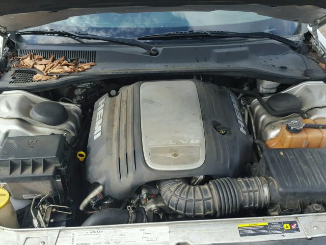 2C3KA63H86H343139 - 2006 CHRYSLER 300C SILVER photo 7