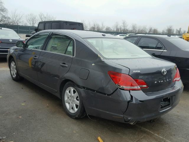 4T1BK36B09U324886 - 2009 TOYOTA AVALON XL GRAY photo 3