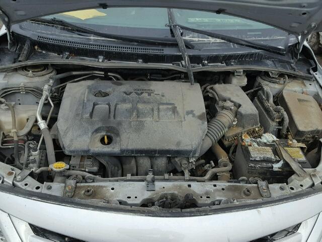 2T1BU4EE8CC835914 - 2012 TOYOTA COROLLA BA SILVER photo 7