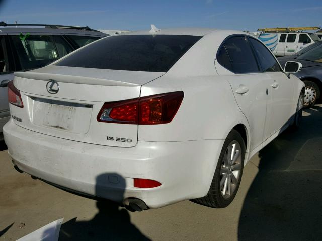 JTHBF5C24A5108951 - 2010 LEXUS IS 250 WHITE photo 4