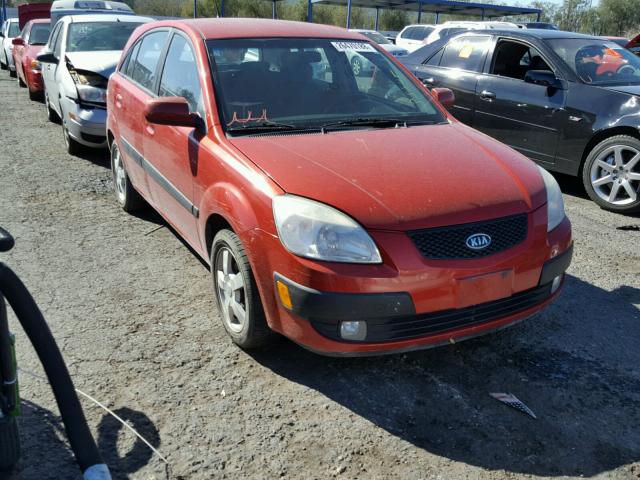 KNADE163566070879 - 2006 KIA RIO 5 RED photo 1