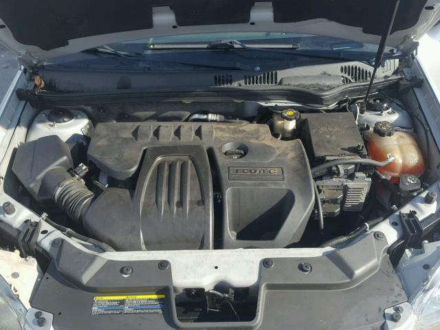 1G1AK58F387214352 - 2008 CHEVROLET COBALT LS SILVER photo 7