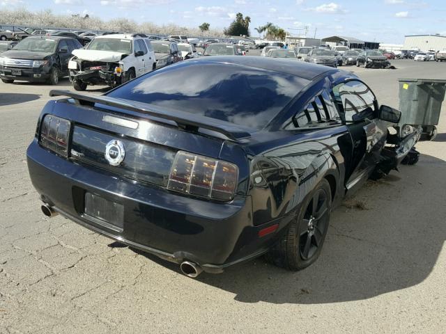 1ZVHT82H765256821 - 2006 FORD MUSTANG GT BLACK photo 4