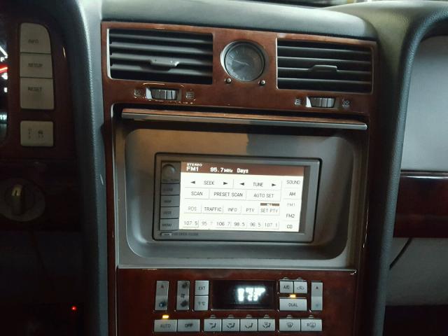 5LMFU28R04LJ17801 - 2004 LINCOLN NAVIGATOR BLUE photo 9