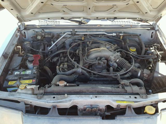 5N1ED28Y6YC566508 - 2000 NISSAN XTERRA XE SILVER photo 7