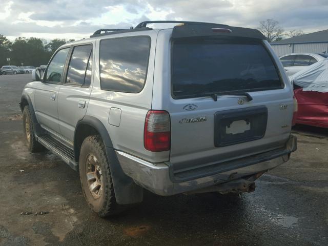 JT3GN86R1Y0167293 - 2000 TOYOTA 4RUNNER SR SILVER photo 3