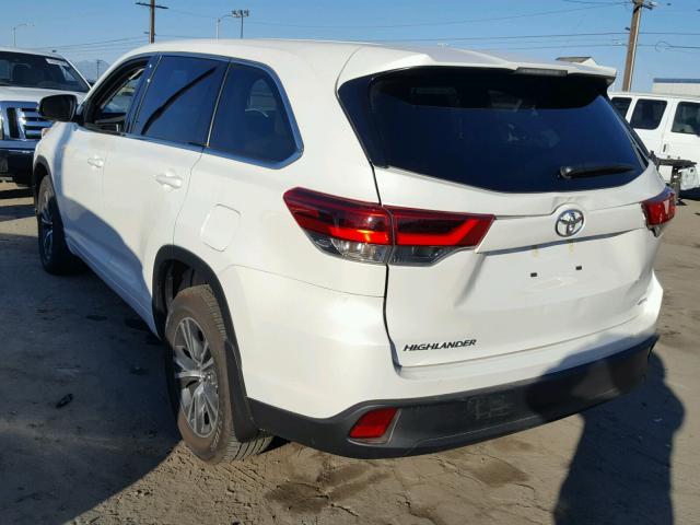 5TDBZRFH1HS425025 - 2017 TOYOTA HIGHLANDER WHITE photo 3