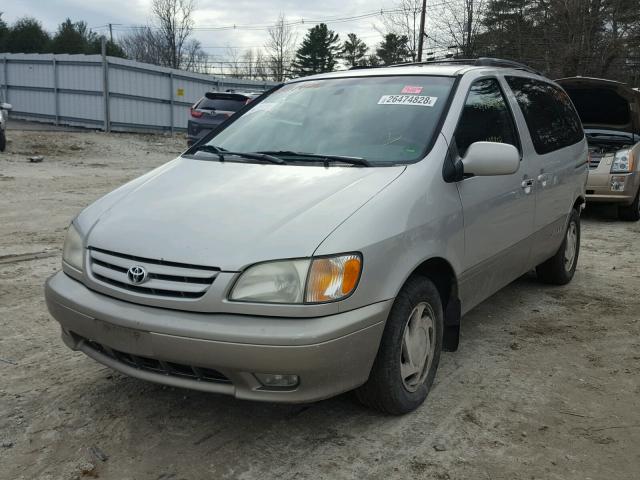 4T3ZF13C92U480118 - 2002 TOYOTA SIENNA LE GRAY photo 2