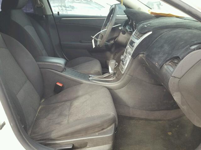 1G1ZC5E06CF393307 - 2012 CHEVROLET MALIBU 1LT 白色 照片 5