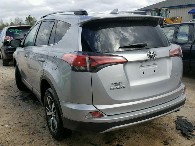 2T3WFREV8HW384022 - 2017 TOYOTA RAV4 XLE SILVER photo 3