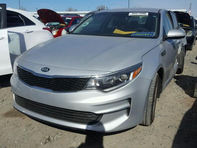 KNAGT4L39H5163860 - 2017 KIA OPTIMA LX SILVER photo 2