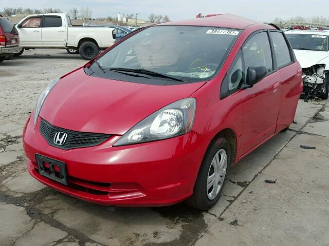 JHMGE8G20AC033617 - 2010 HONDA FIT RED photo 2