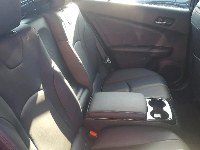 JTDKARFP0H3038160 - 2017 TOYOTA PRIUS PRIM ნაცრისფერი ფოტო 6