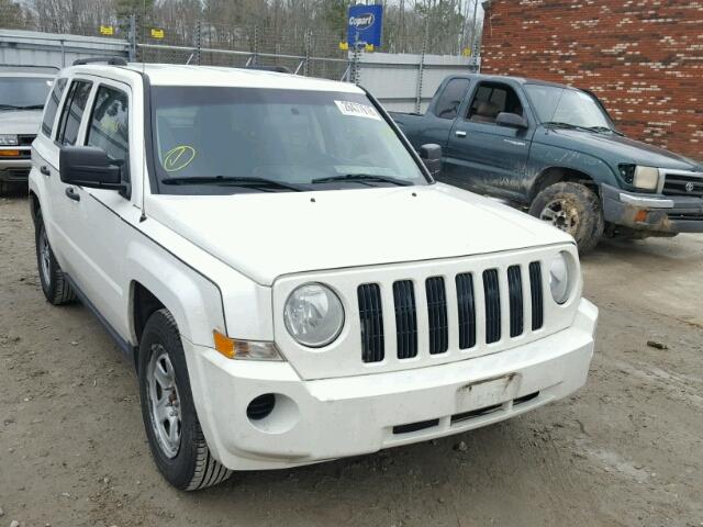 1J8FF28W78D771579 - 2008 JEEP PATRIOT SP WHITE photo 1