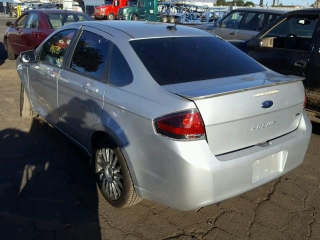 1FAHP3GN7BW151618 - 2011 FORD FOCUS SES SILVER photo 3