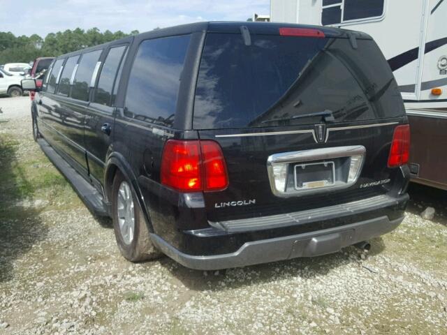 5L1FU27R44LJ40822 - 2004 LINCOLN NAVIGATOR შავი ფოტო 3