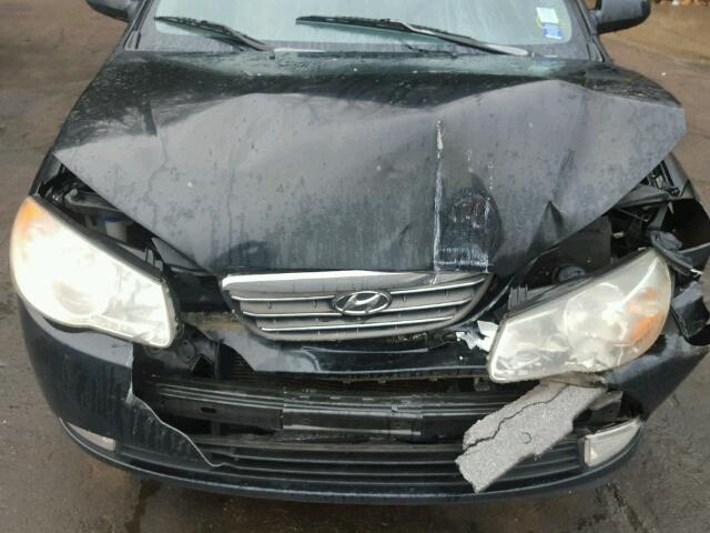 KMHDU46D27U216938 - 2007 HYUNDAI ELANTRA GL BLACK photo 7