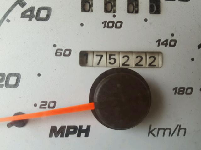 1FMZU77E51UB39150 - 2001 FORD EXPLORER S WHITE photo 8