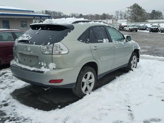 2T2HA31U45C064702 - 2005 LEXUS RX 330 SILVER photo 4