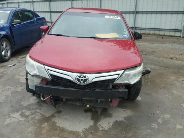 4T4BF1FK5DR279421 - 2013 TOYOTA CAMRY L RED photo 9