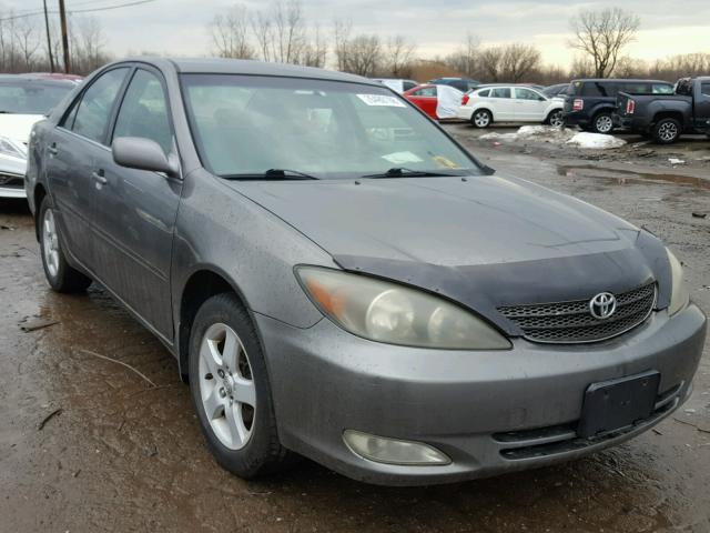 JTDBE32K430194689 - 2003 TOYOTA CAMRY LE CHARCOAL photo 1