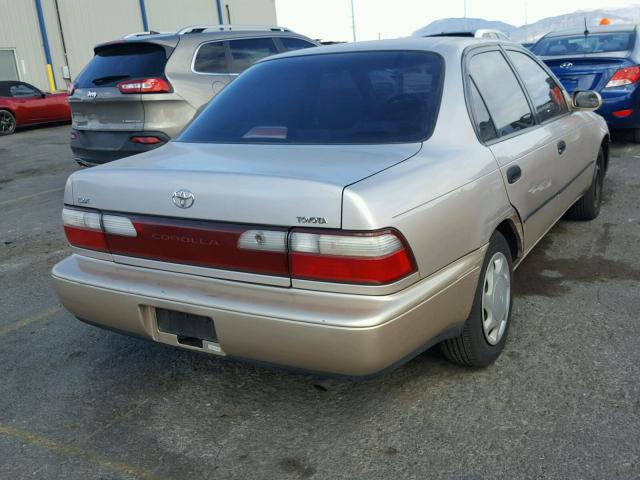 1NXBB02E1VZ624316 - 1997 TOYOTA COROLLA DX SILVER photo 4