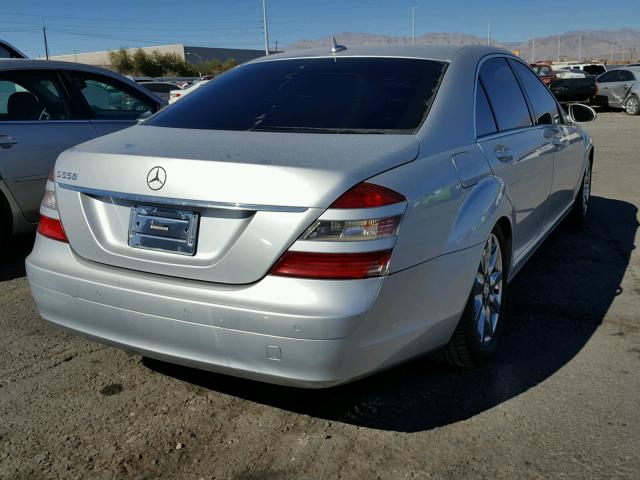 WDDNG71X57A097387 - 2007 MERCEDES-BENZ S 550 SILVER photo 4