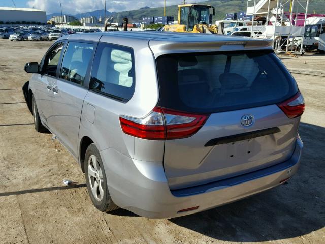 5TDZZ3DC5HS799625 - 2017 TOYOTA SIENNA BAS SILVER photo 3