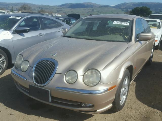 SAJDA01N12FM23440 - 2002 JAGUAR S-TYPE BEIGE photo 2