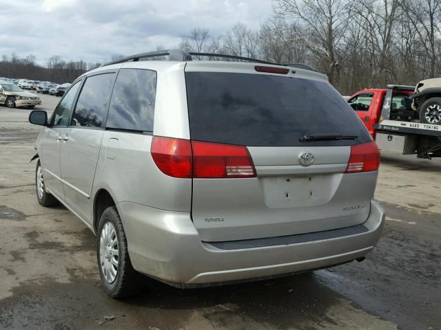 5TDZA23C04S076097 - 2004 TOYOTA SIENNA CE SILVER photo 3