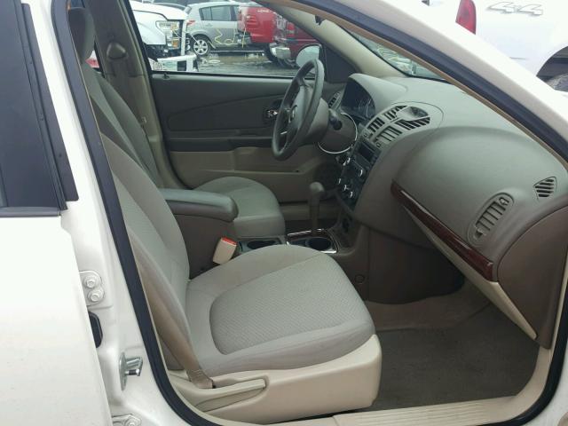 1G1ZS58FX7F107905 - 2007 CHEVROLET MALIBU LS თეთრი ფოტო 5