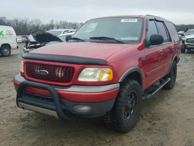 1FMRU15W92LA73475 - 2002 FORD EXPEDITION RED photo 2