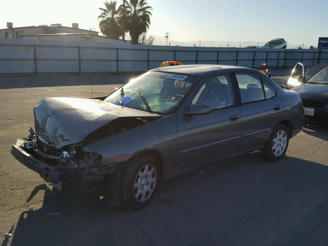 3N1CB51D3YL353873 - 2000 NISSAN SENTRA BAS GRAY photo 2